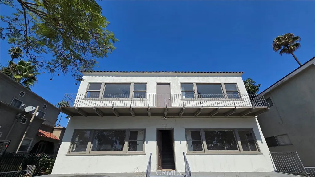 Long Beach, CA 90813