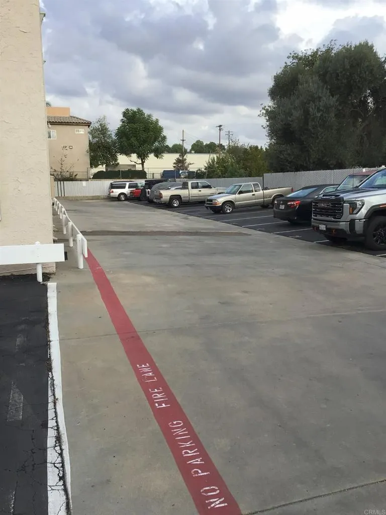 https://cdn.realtyfeed.com/cdn/127/306592630/ec19c7efb2f12805e58ecaf223829852.webp
