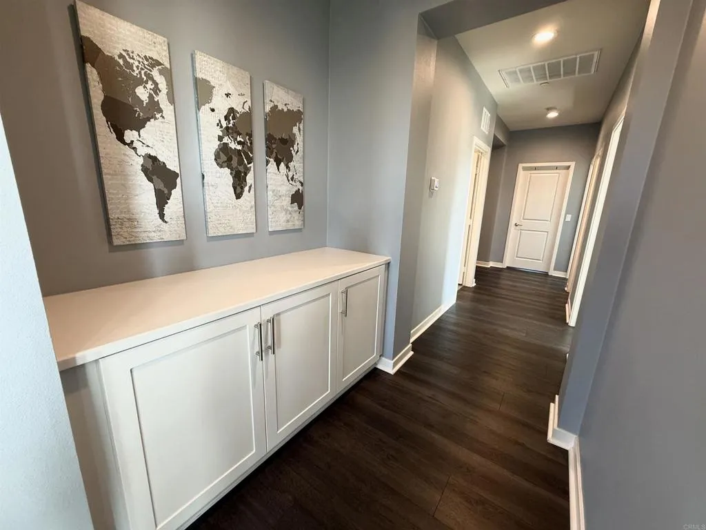 https://cdn.realtyfeed.com/cdn/127/306592634/a2ac6f9d95a8f0849686a245ac8b8313.webp