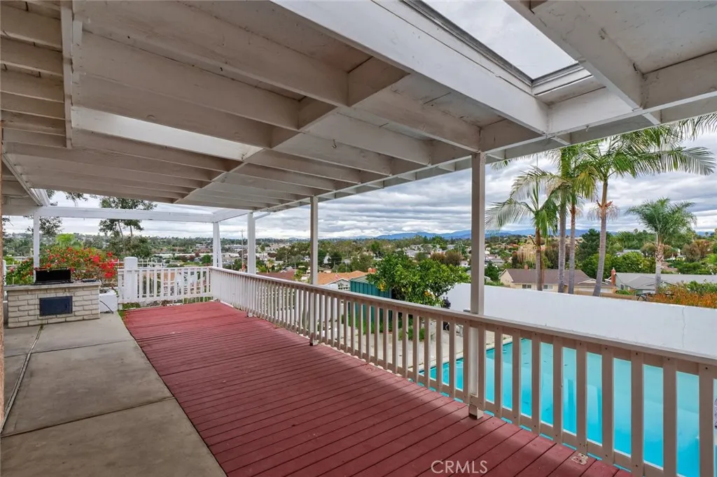 https://cdn.realtyfeed.com/cdn/127/306592786/337350e9f2b9a532b722c331374c5b5b.webp