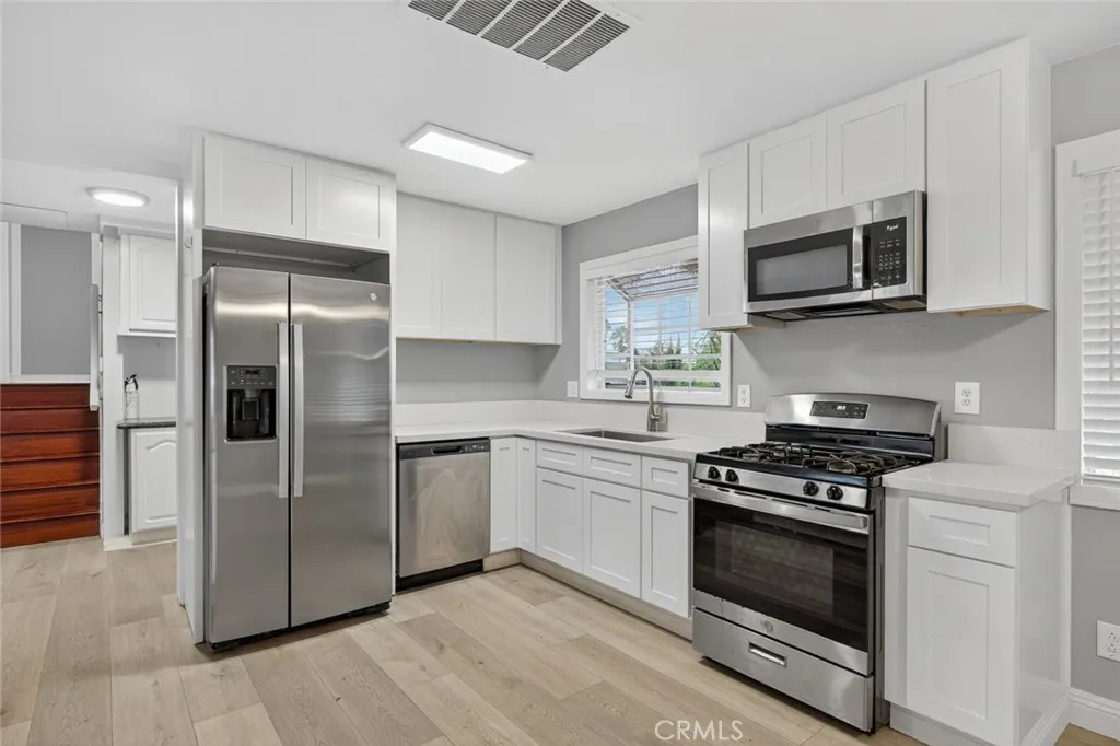 https://cdn.realtyfeed.com/cdn/127/306592786/362cfe6d251a372cdc0a2420df885538.webp