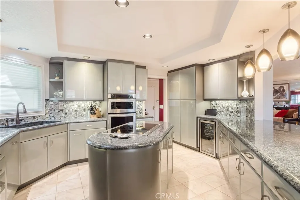 https://cdn.realtyfeed.com/cdn/127/306592896/66143ff2f7236b148596e2ebf60a2984.webp