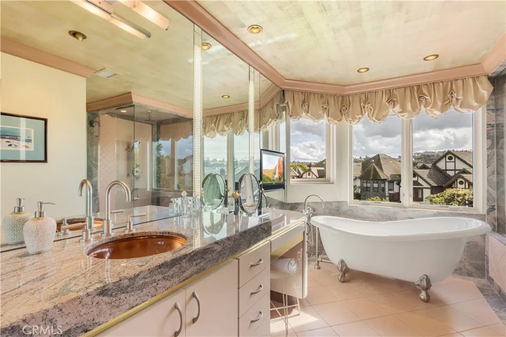 https://cdn.realtyfeed.com/cdn/127/306592896/9ab8955ec2ab68fe955ae75af2888005.webp