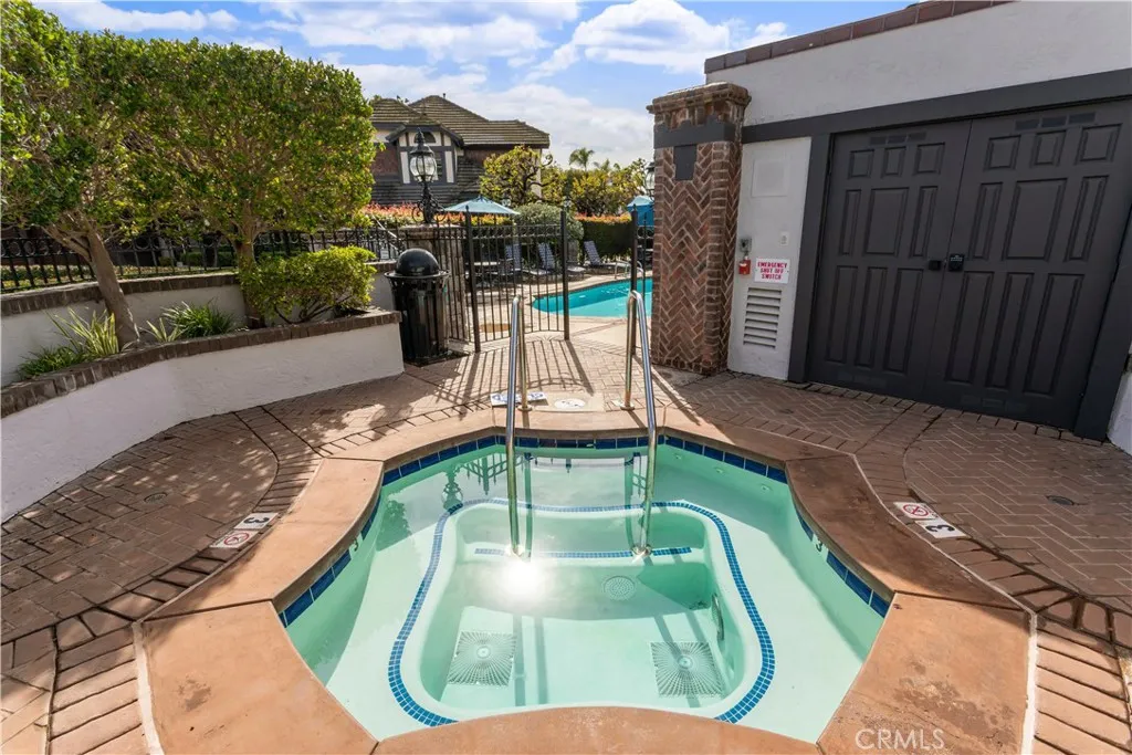 https://cdn.realtyfeed.com/cdn/127/306592896/ce56fcf23f1e068b954137dd13dcfb8b.webp