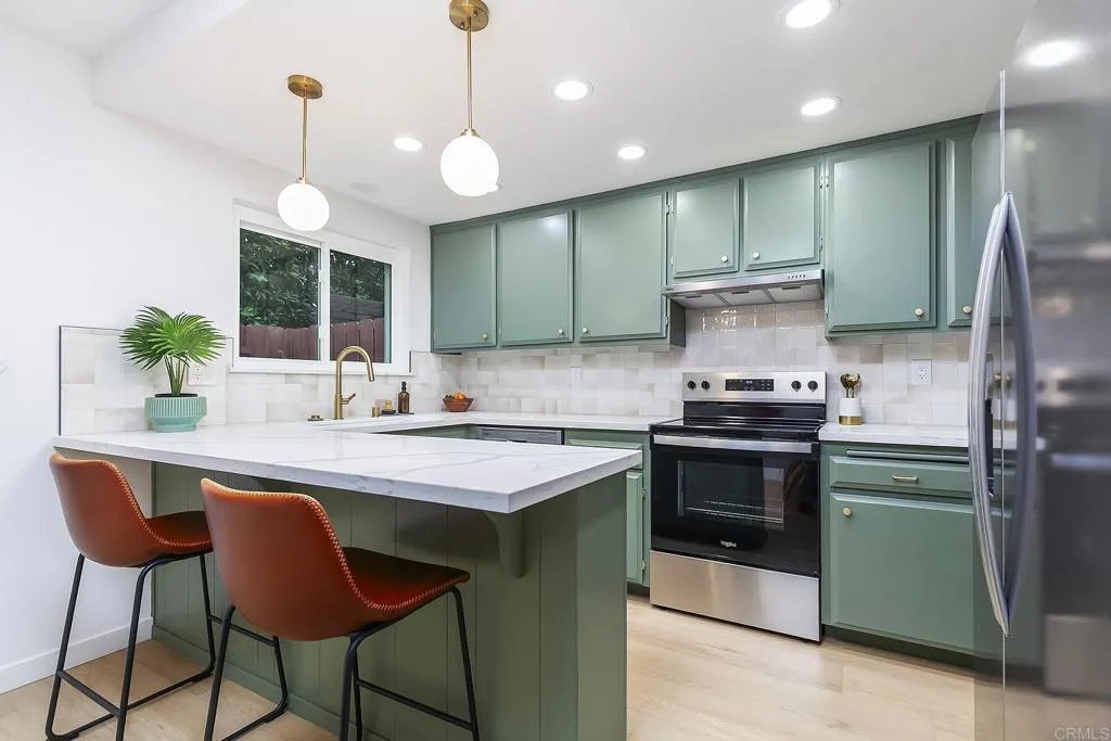 Photo #15: PTP2508741 Listing: Photo #15