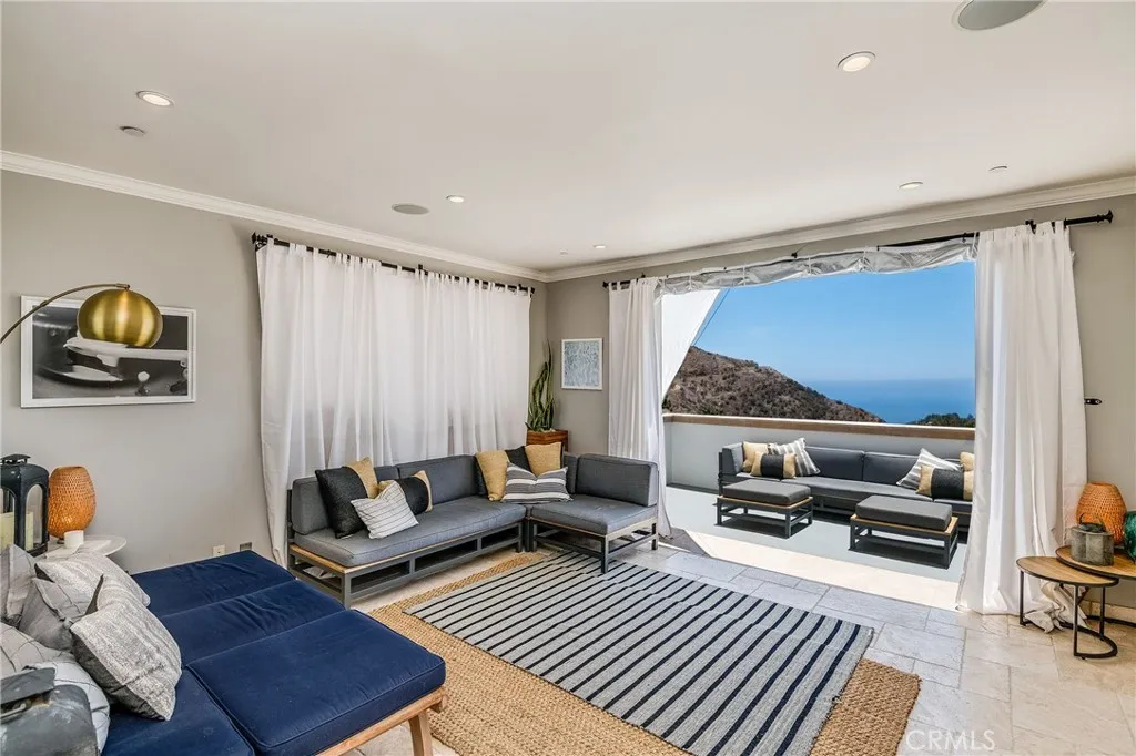 Malibu, CA 90265