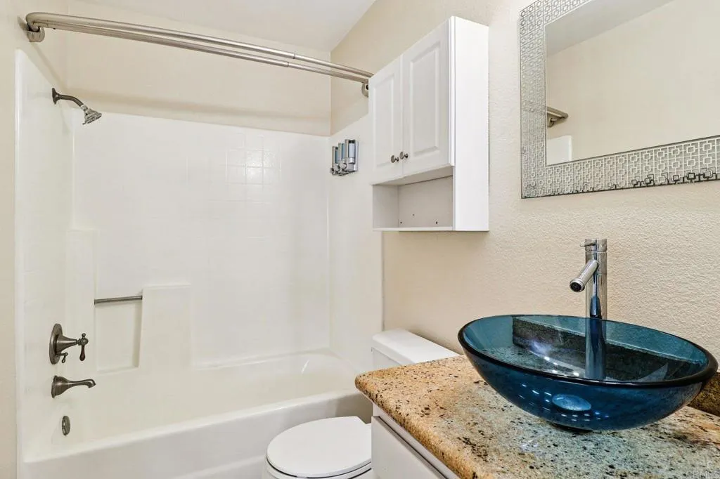 https://cdn.realtyfeed.com/cdn/127/306592955/ae5e78427fa31c3050d3e48933d73a05.webp