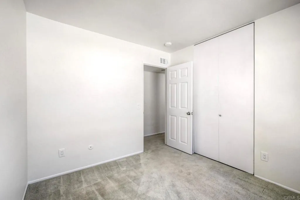 Photo #29: NDP2511030 Listing: Photo #29