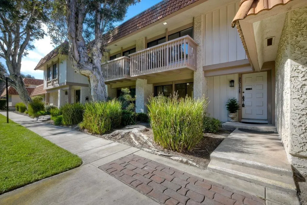 https://cdn.realtyfeed.com/cdn/127/306592994/2b46a8c0f3e123f631c0ac6ec7c6515b.webp