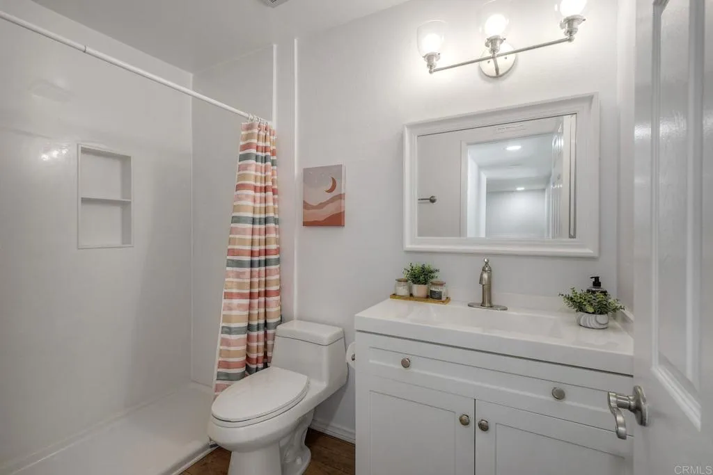 Photo #27: NDP2511030 Listing: Photo #27