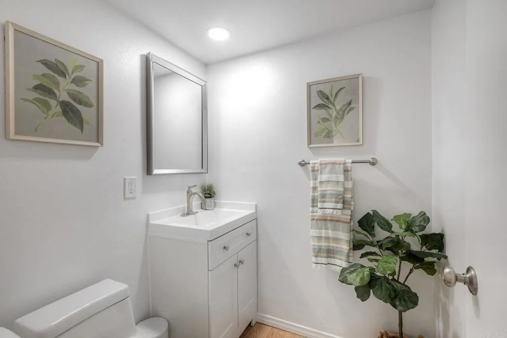 Photo #24: NDP2511030 Listing: Photo #24