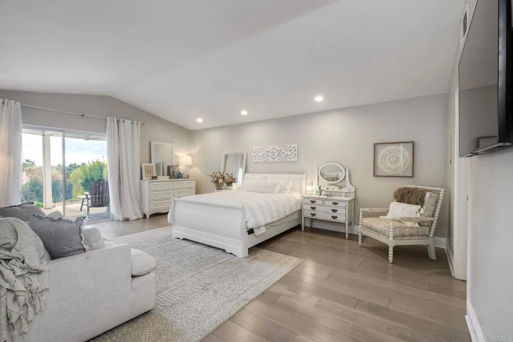 https://cdn.realtyfeed.com/cdn/127/306593015/098b5e84d971c29278446a2153ddbb7d.webp