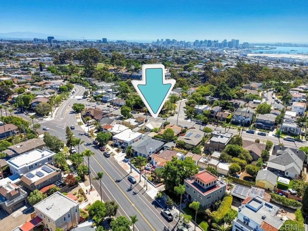 https://cdn.realtyfeed.com/cdn/127/306593078/93d94d79a8068b8095e216da57cf5e26.webp