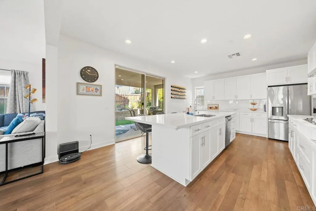 https://cdn.realtyfeed.com/cdn/127/306593117/1899e88b3982921eb1571fedf55170ea.webp