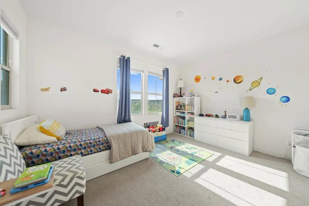 https://cdn.realtyfeed.com/cdn/127/306593117/a4242b87fab70e124fd260797ba803a2.webp
