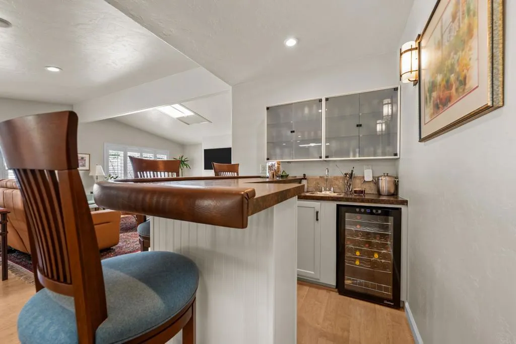 https://cdn.realtyfeed.com/cdn/127/306593139/16d9e82b47d4061cc028da230cb32c15.webp