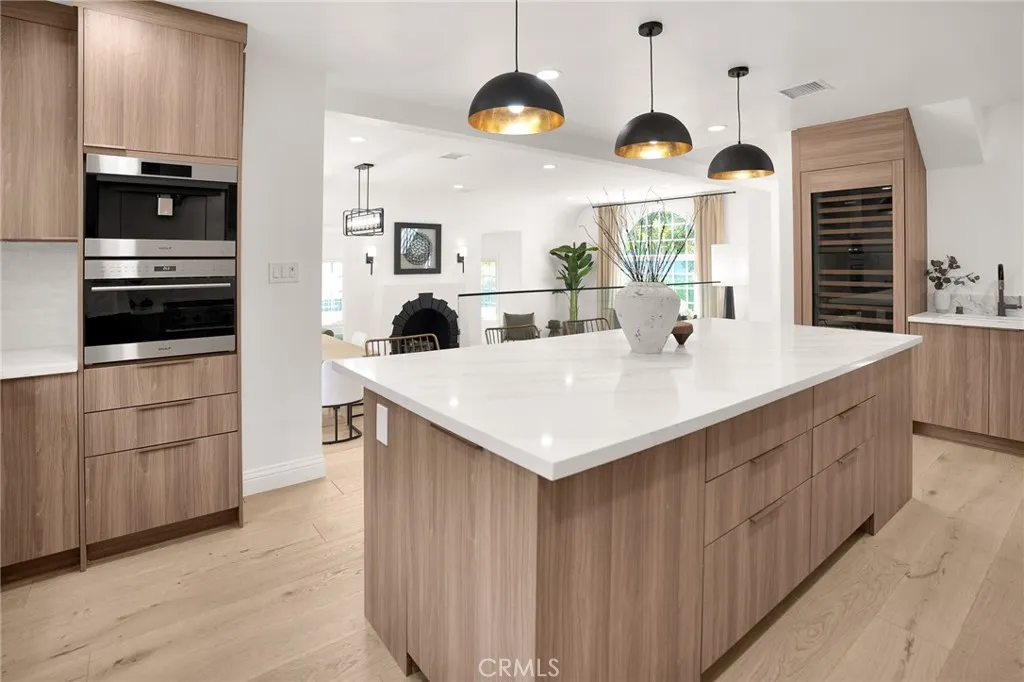 West Hollywood, CA 90069