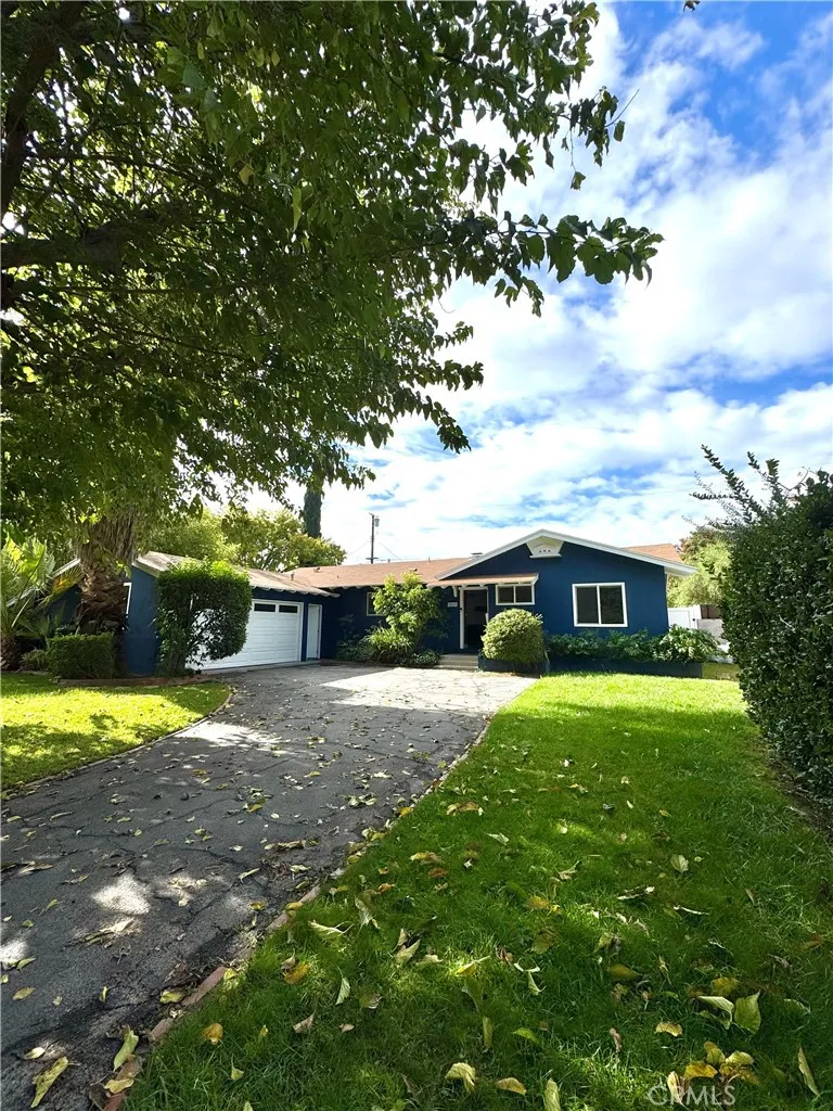 Canoga Park, CA 91304