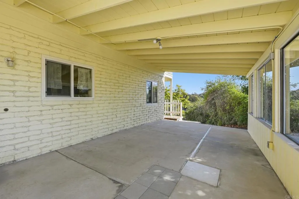 https://cdn.realtyfeed.com/cdn/127/306593214/209c1f1a89b533b6644667b3ddf861fb.webp