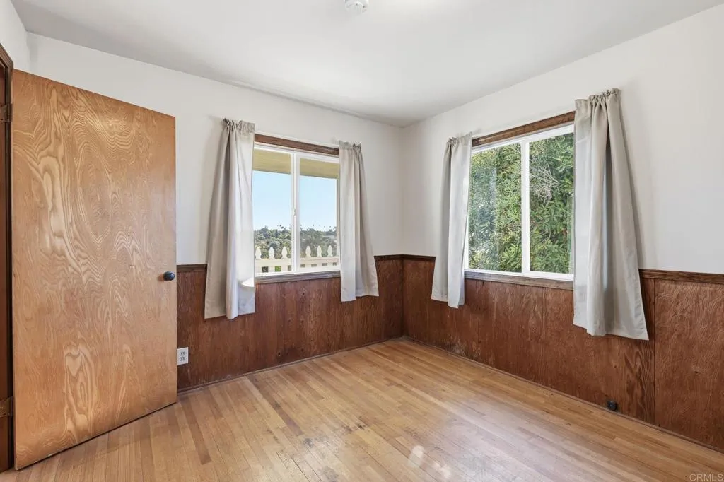https://cdn.realtyfeed.com/cdn/127/306593214/556e6da28b8110f280e7d92af0ba5951.webp
