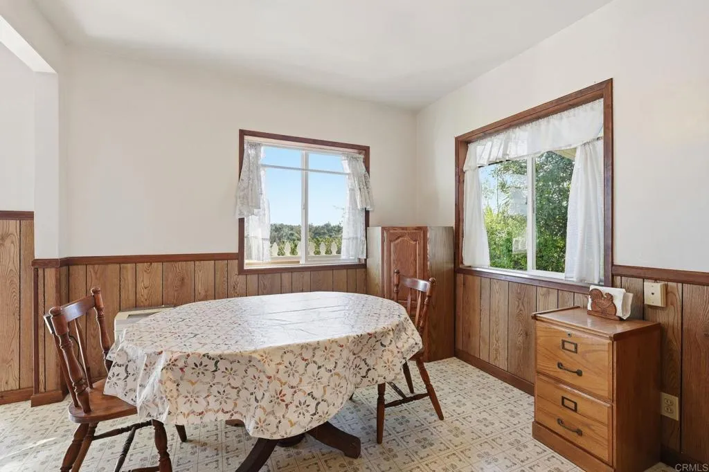 https://cdn.realtyfeed.com/cdn/127/306593214/d4405e80a8979f27a2dd53b3de0f7c36.webp