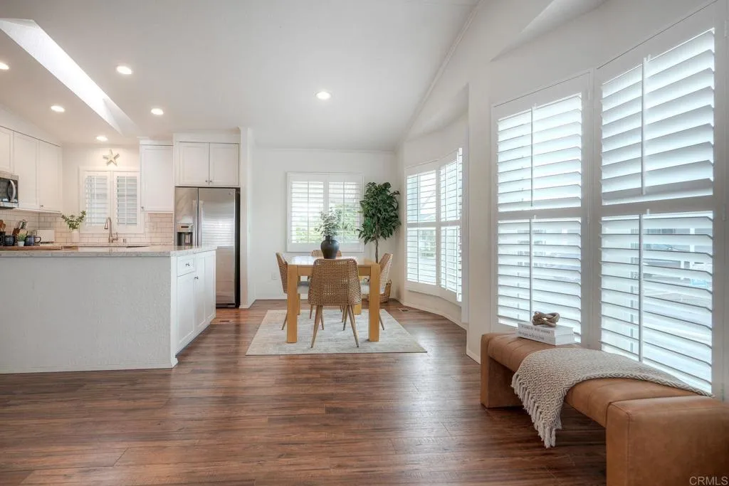 https://cdn.realtyfeed.com/cdn/127/306593269/17f8e02823e3723320bf261f678ae79e.webp