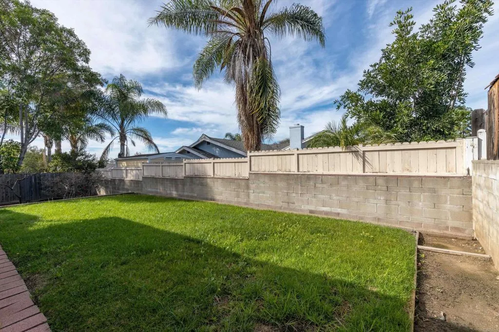 https://cdn.realtyfeed.com/cdn/127/306593326/3da13a948c4b302bf6245ca9cfb22234.webp