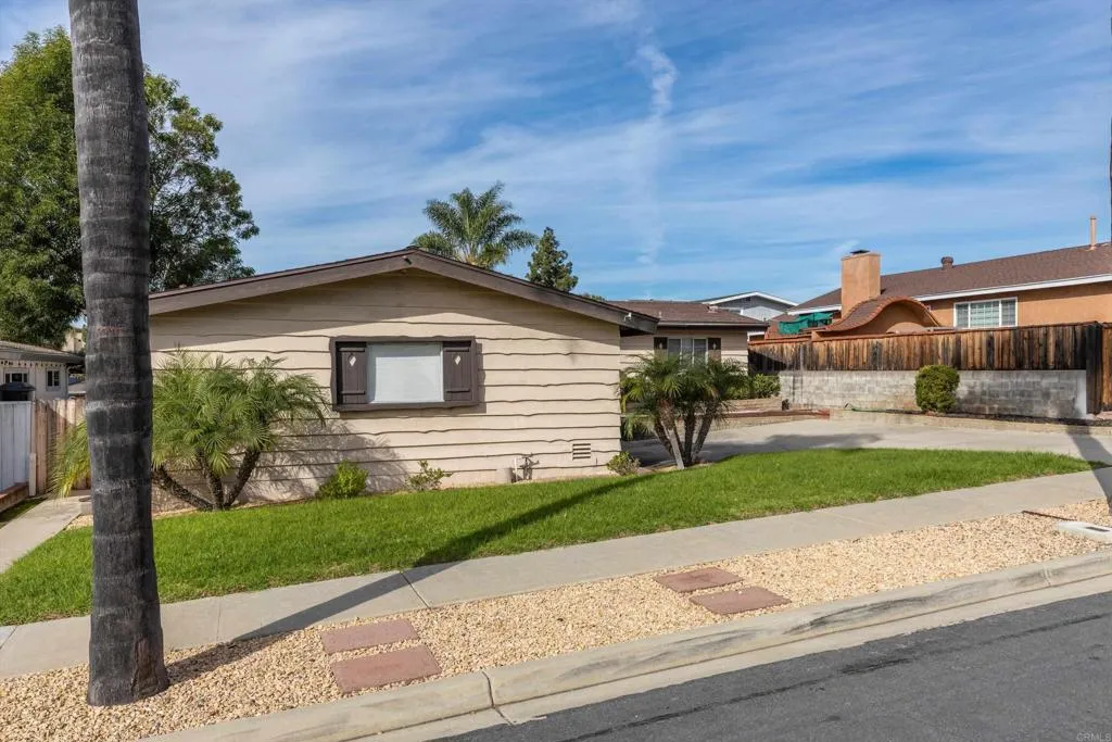 https://cdn.realtyfeed.com/cdn/127/306593326/d61833a6a800f74df758296027d319ae.webp