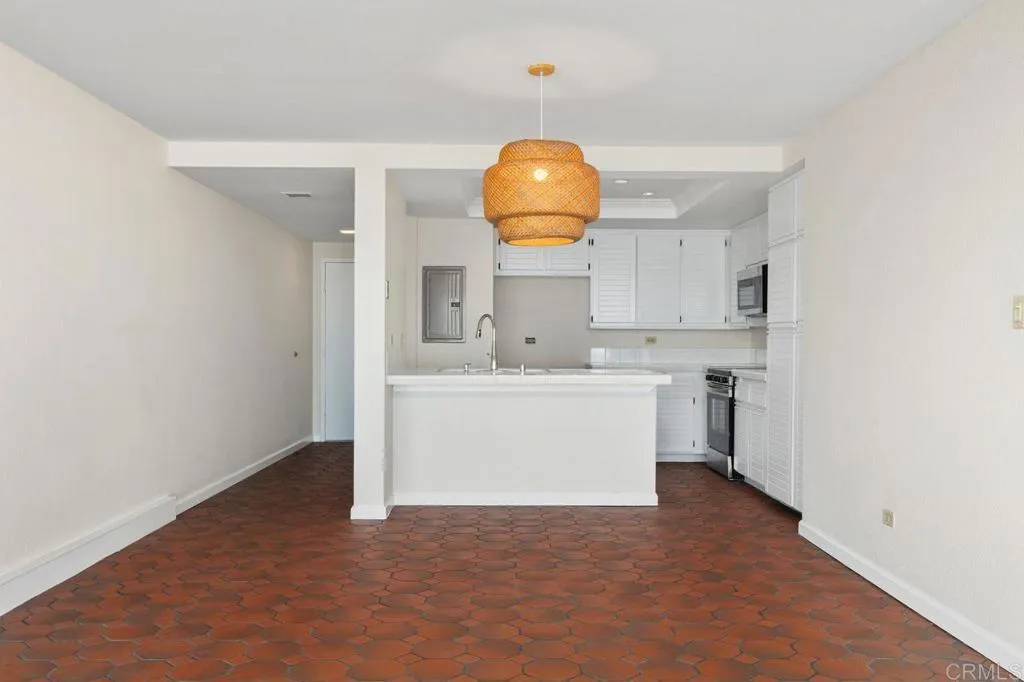 Photo #11: NDP2511048 Listing: Photo #11