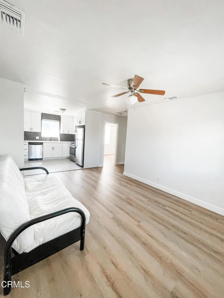 1121 Exposition, Los Angeles, CA, 90007