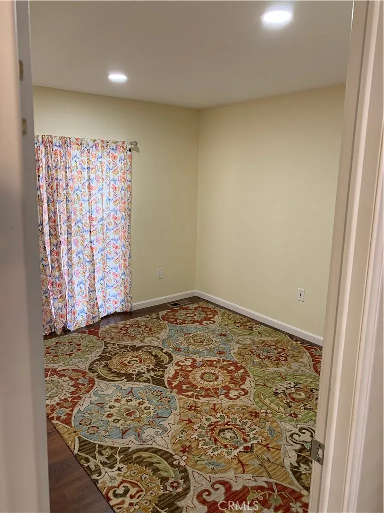 https://cdn.realtyfeed.com/cdn/127/306593426/06bc732037e879d56b9d1b5b6301ab87.webp