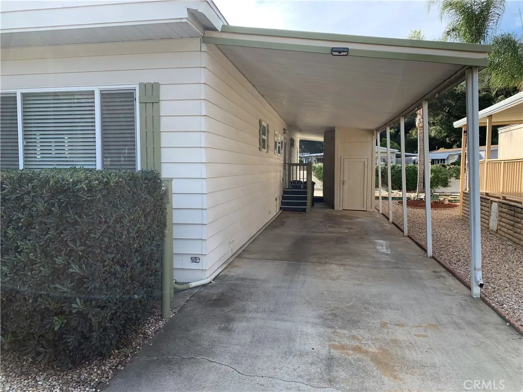 https://cdn.realtyfeed.com/cdn/127/306593426/722e6b98c4616a578eca5f4ed824d868.webp