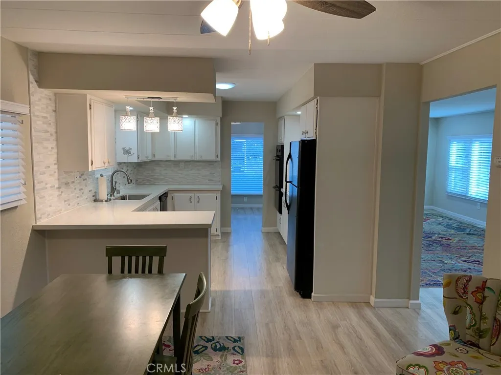 https://cdn.realtyfeed.com/cdn/127/306593426/9e95e2c1beb62227b59ad383e363a9f6.webp