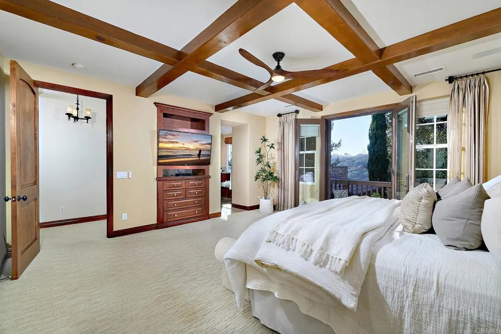https://cdn.realtyfeed.com/cdn/127/306593443/6faf727f8815f826bc8e19961857a448.webp