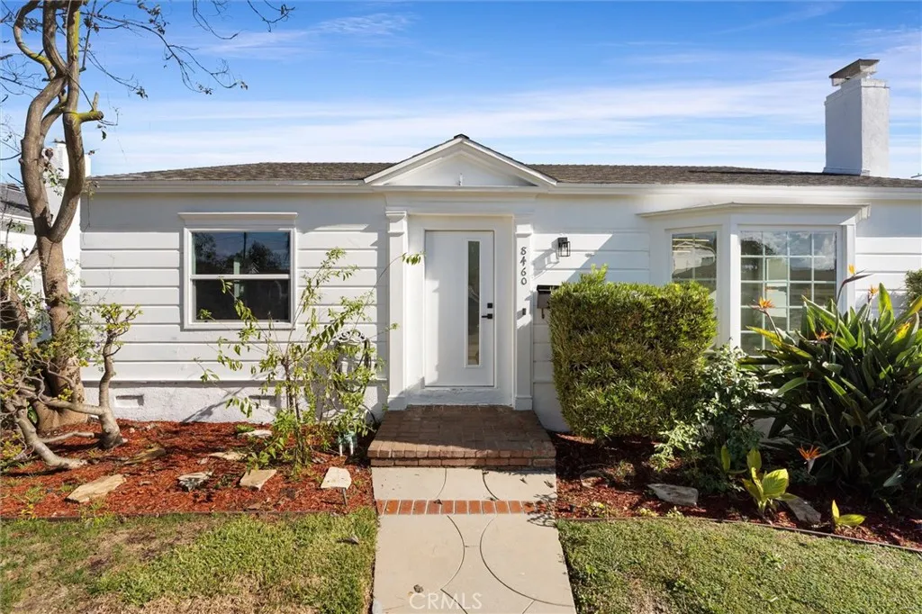 Los Angeles, CA 90045