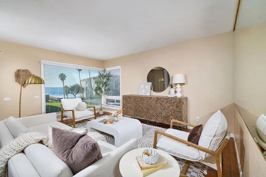 https://cdn.realtyfeed.com/cdn/127/306593576/0352b2239b69544c33574c9ee8373745.webp