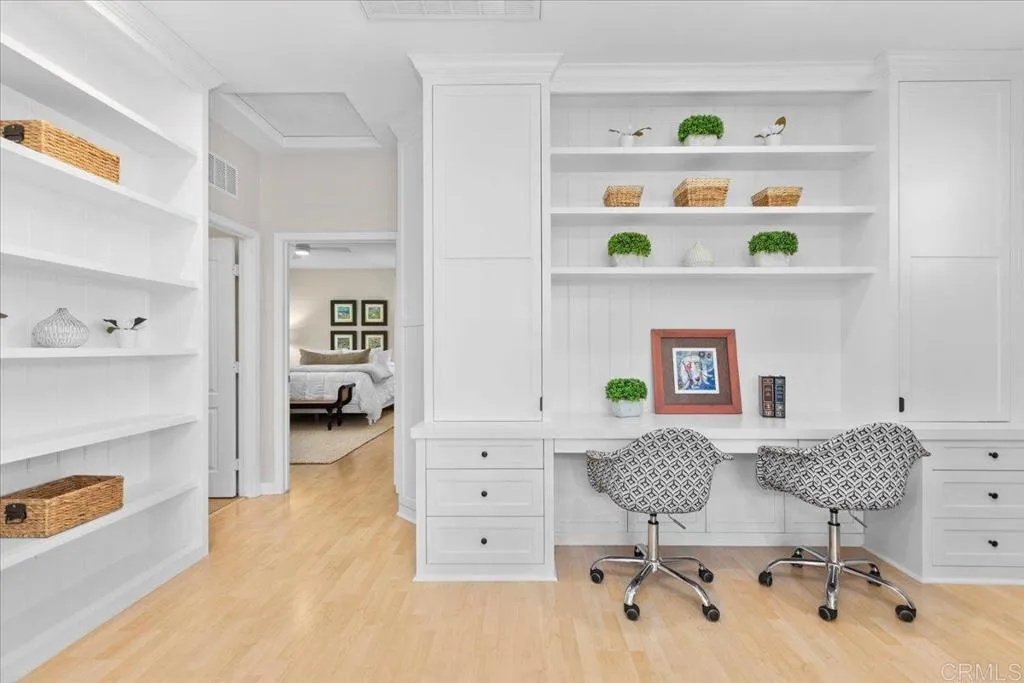 https://cdn.realtyfeed.com/cdn/127/306593580/5d9195ee741e3be86df55e3d353811d4.webp