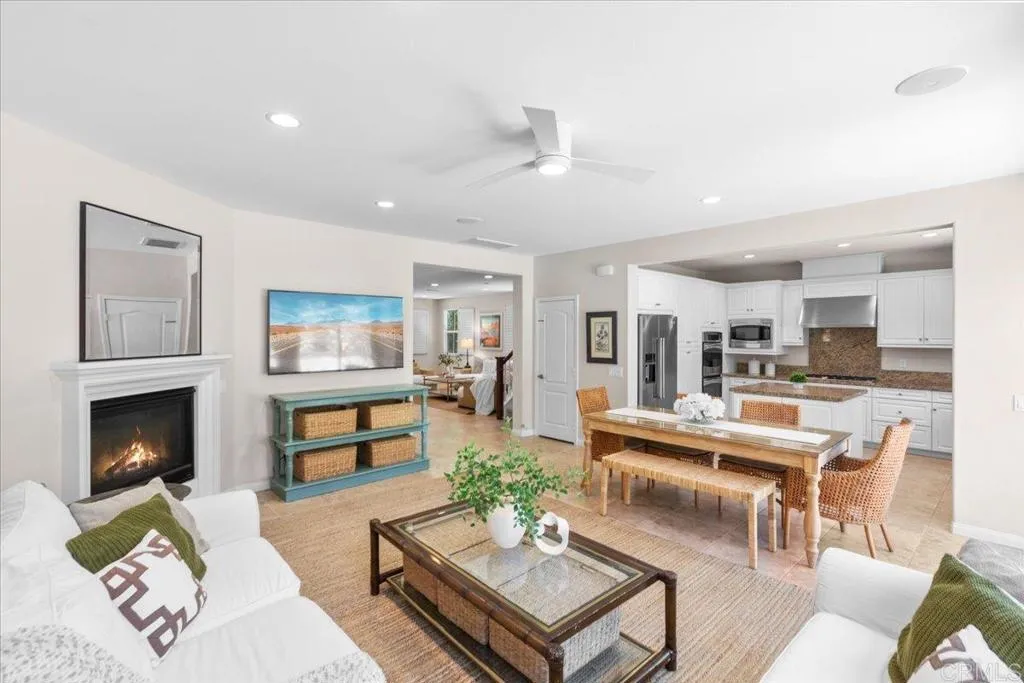https://cdn.realtyfeed.com/cdn/127/306593580/6d61f5184c63df860e505aa4a049b2b2.webp