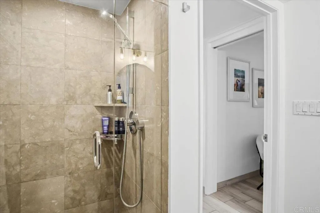 Photo #30: NDP2511060 Listing: Photo #30