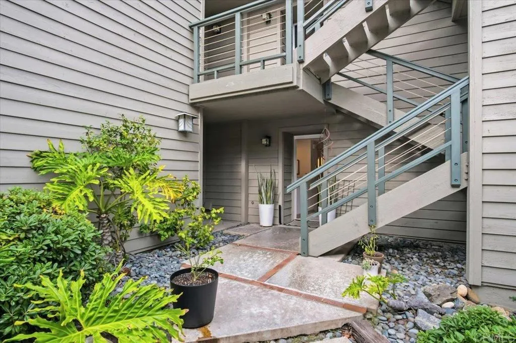 Photo #52: NDP2511060 Listing: Photo #52