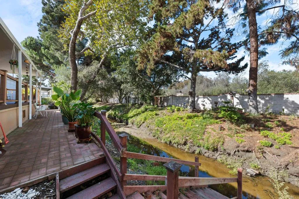 https://cdn.realtyfeed.com/cdn/127/306593656/43b4c0b36ade8da1b334cb15248572a6.webp