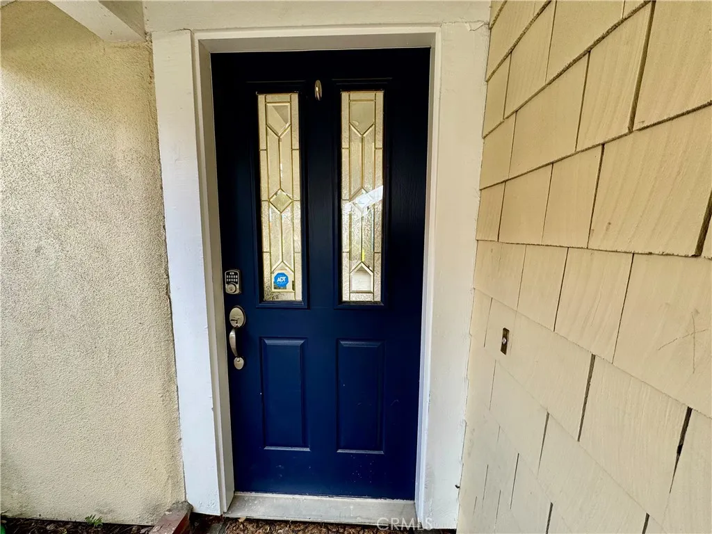 3 Atlanta, Irvine, CA, 92620