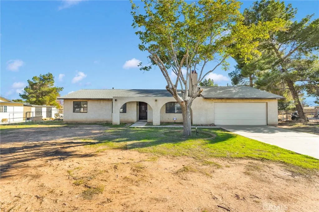 Apple Valley, CA 92307