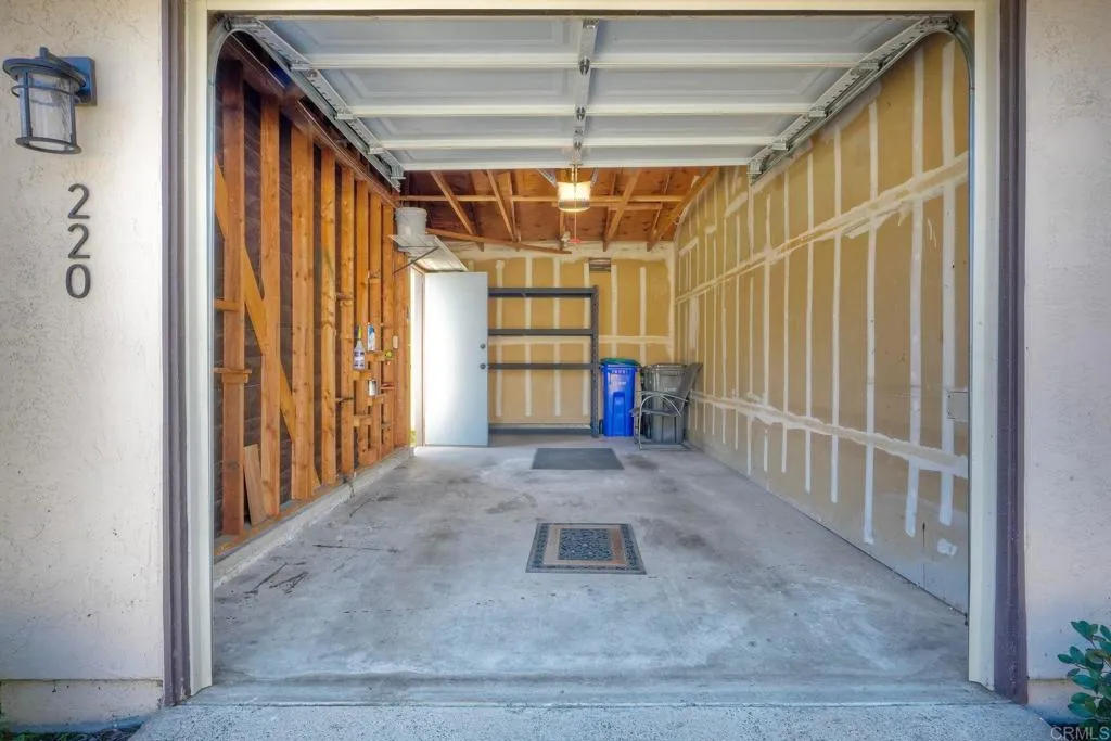 https://cdn.realtyfeed.com/cdn/127/306593678/21b2324288c44a45eacb80ff4601153e.webp