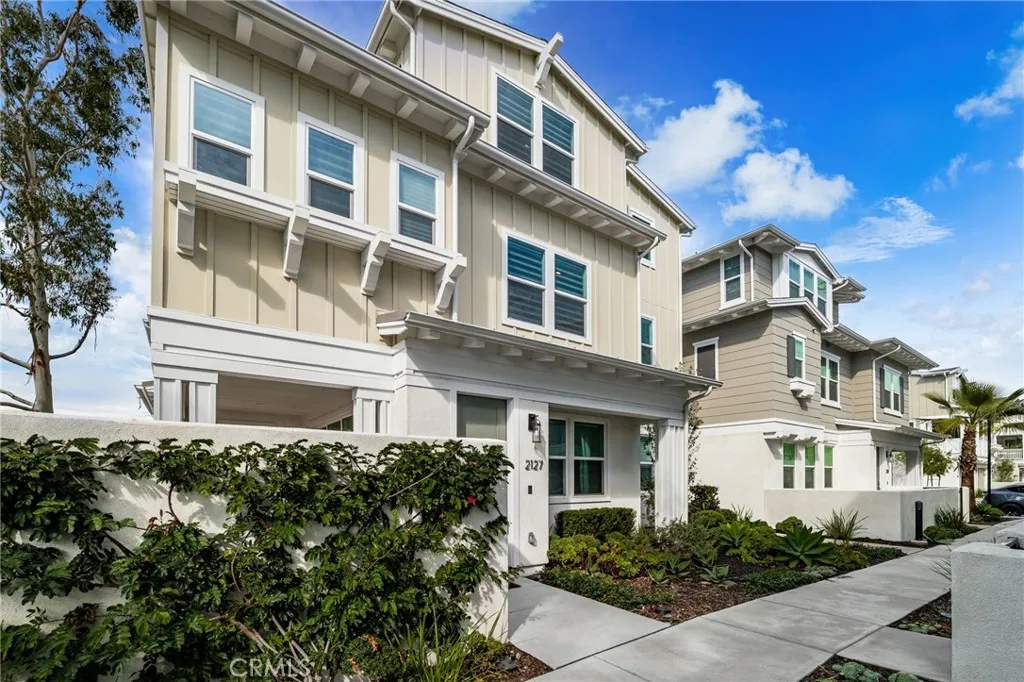 Newport Beach, CA 92660