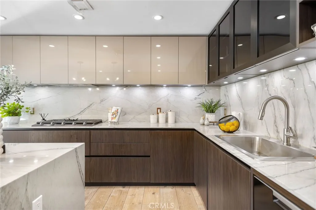 https://cdn.realtyfeed.com/cdn/127/306593718/69949dd9c47f251ca39b0353d7466e23.webp