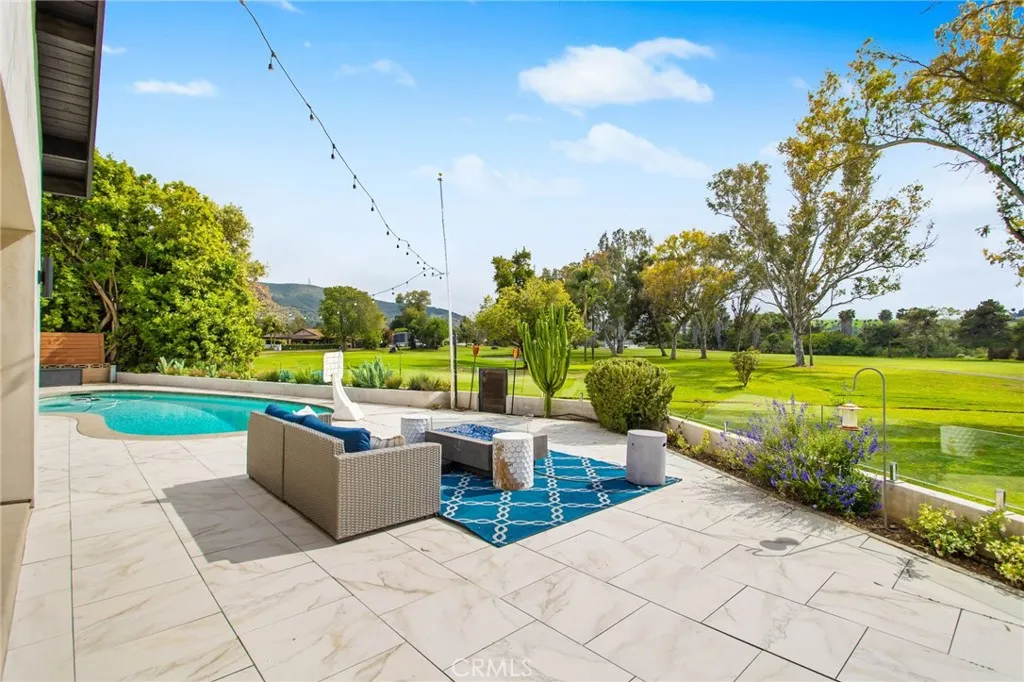 https://cdn.realtyfeed.com/cdn/127/306593718/a22b3a246eb1abe8d0390e83d1b0bb89.webp