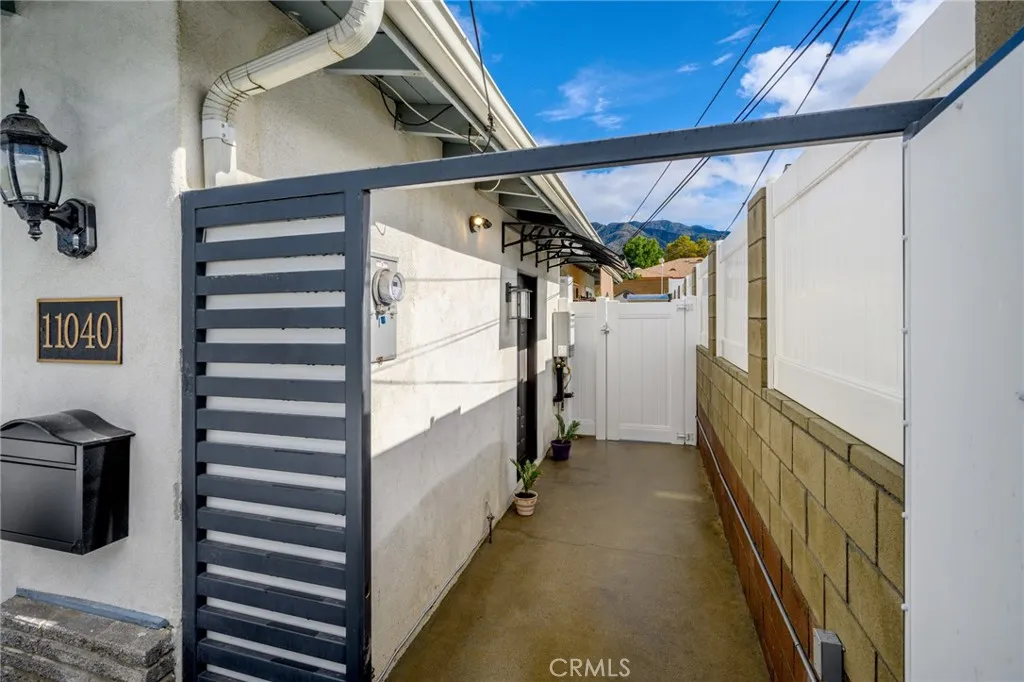 11040 Nassau, Sunland, CA 91040