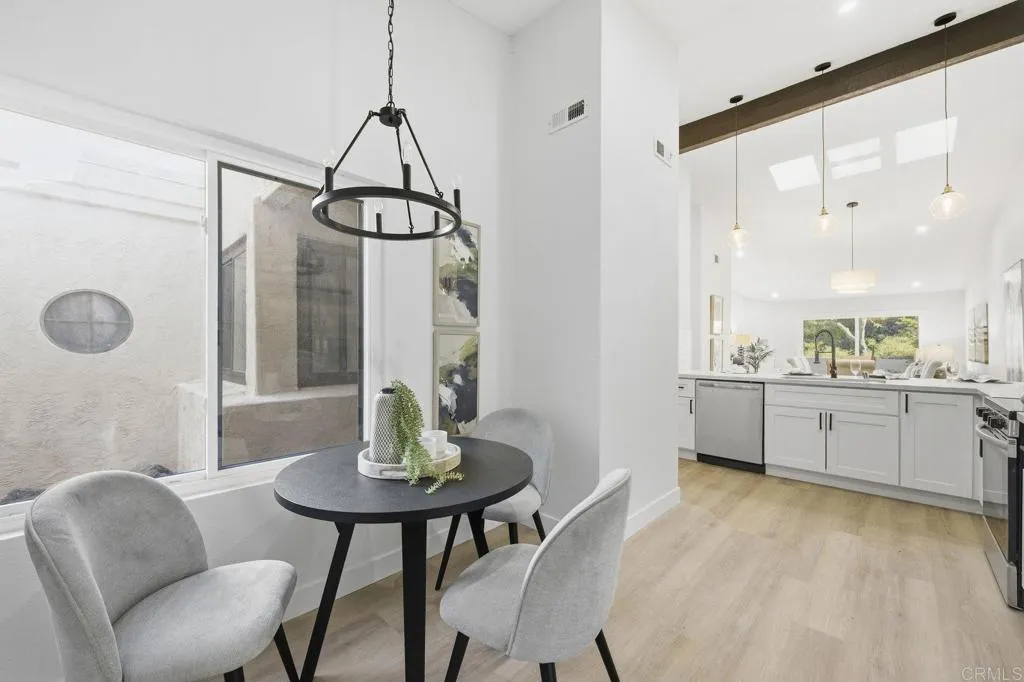https://cdn.realtyfeed.com/cdn/127/306593791/157090b03d2a9275952005dc25eae472.webp