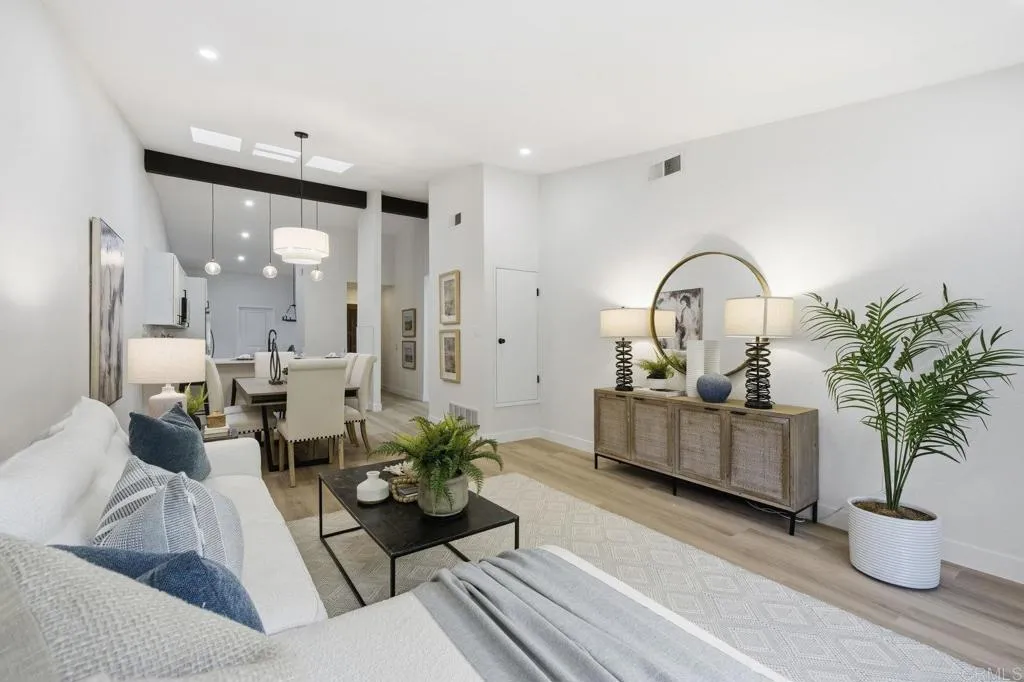 https://cdn.realtyfeed.com/cdn/127/306593791/17840879ccf83f3095c263072155a4c4.webp